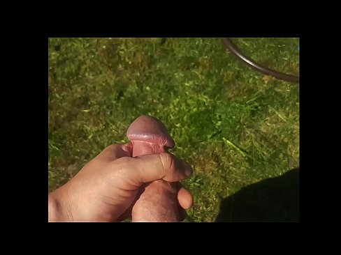 ❤️ Hot hottie si fa scopare la figa rosa e sborra con uno squirt in un giardino estivo ️ Porno duroal it.robosexshop.ru ️❤